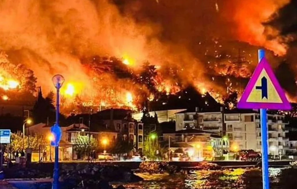 Φωτιά στο Ξυλόκαστρο