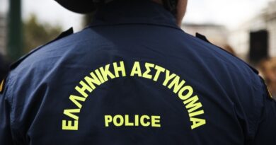 Συνελήφθη και δεύτερος αστυνομικός της Βουλής για ενδοοικογενειακή βία