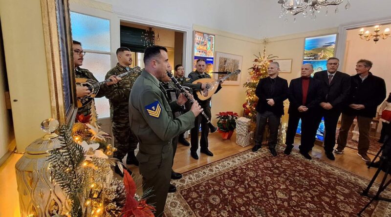 Ευχές από τον Περιφερειάρχη Πελοποννήσου Δημήτρη Πτωχό: «Φως, ελπίδα και ενότητα»